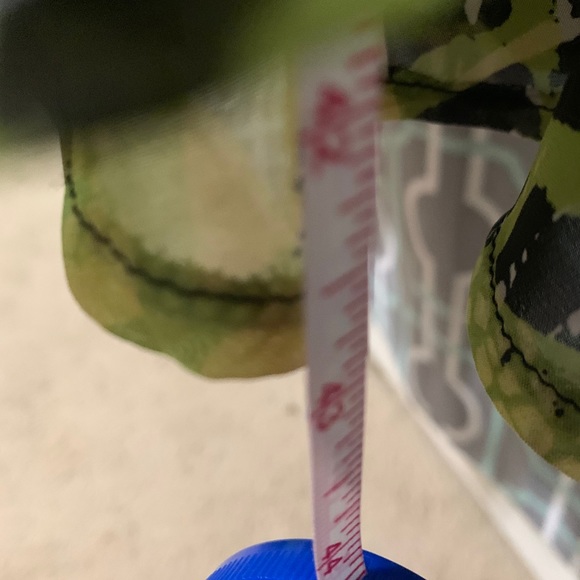 Green and black dress - Picture 4 of 9